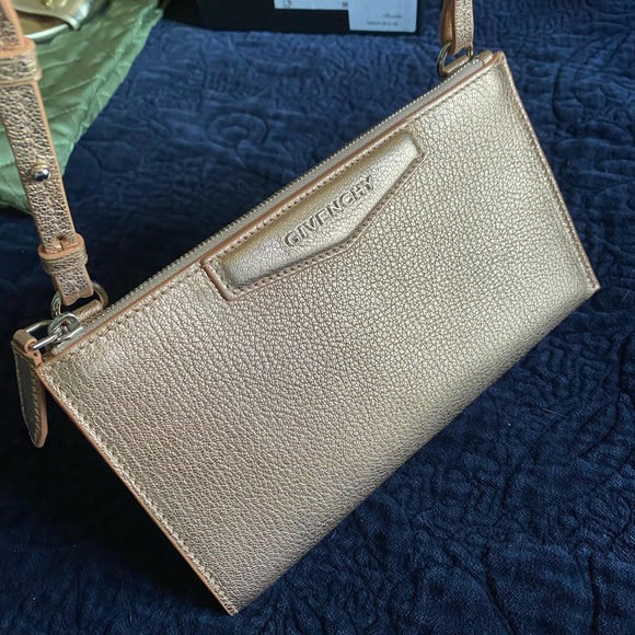 Givenchy rose gold metallic small crossbody wallet authentic with tag, used - Picture 2 of 3